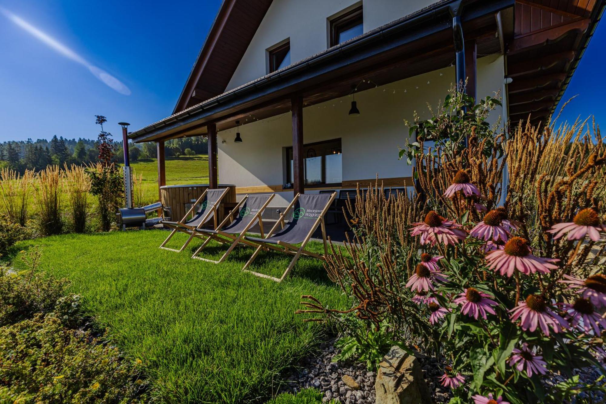 Maciejowe Wzgorze Domek Z Dwoma Niezaleznymi Apartamentami Ze Spa - Sauna, Jacuzzi, Teznia, Izba Solna I Solankowa, Balia Na Wylacznosc Z Hydromasazami 拉布卡 外观 照片